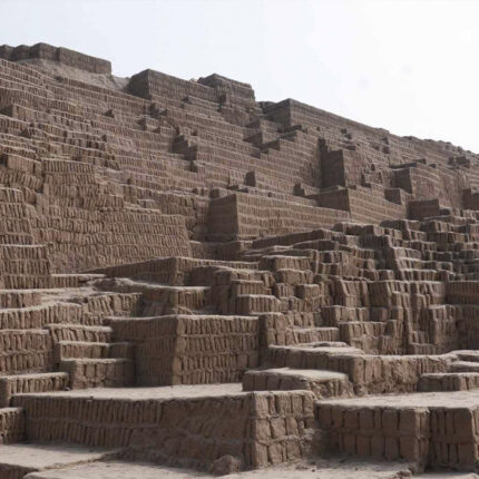 The Gold Museum – Huaca Pucllana – Huaca Huallamarca – Full Day Tour